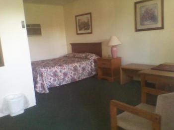 capri motel fairbury ne